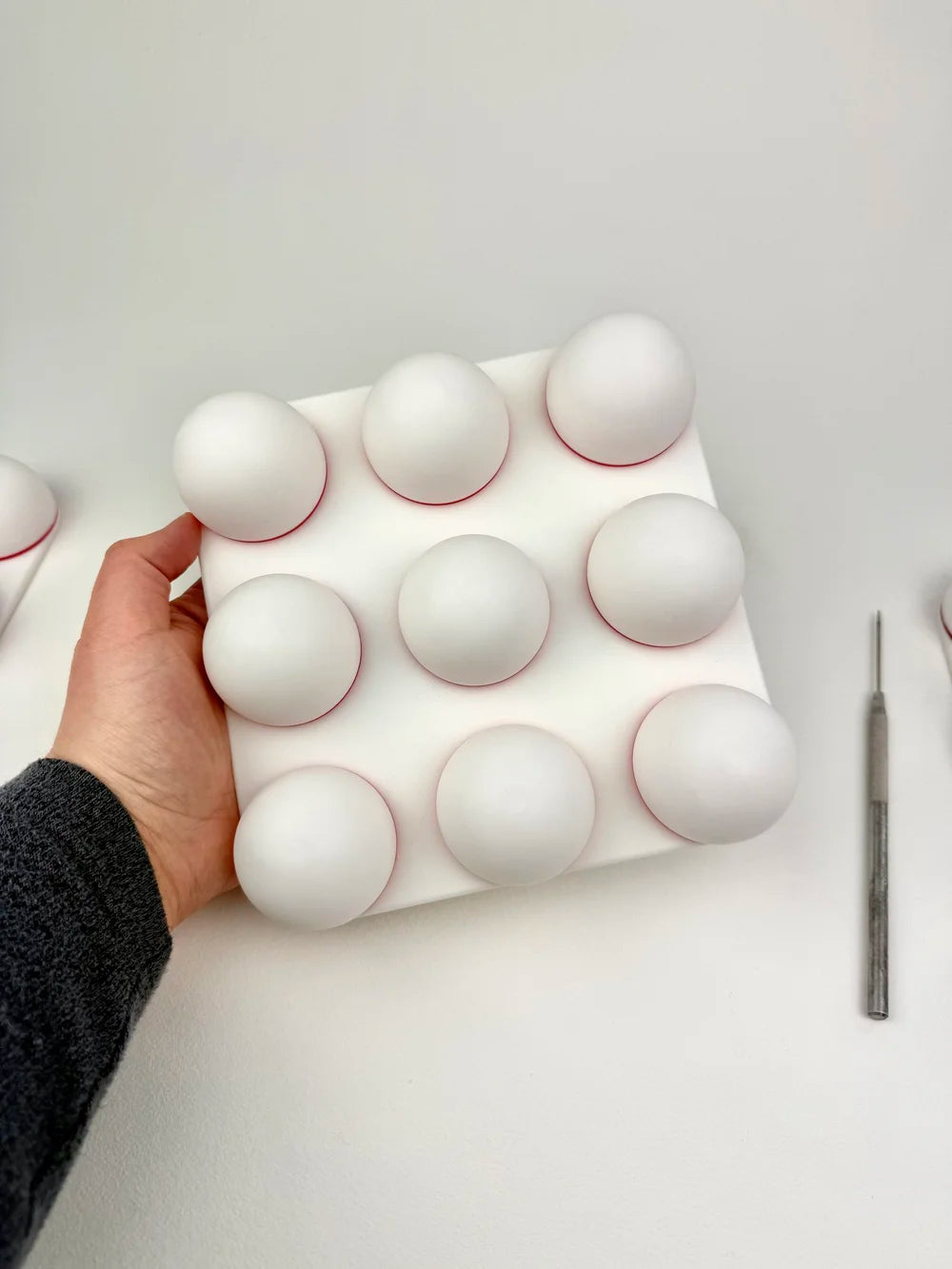 MOONMOON CHICKEN EGG DRAPE FORM