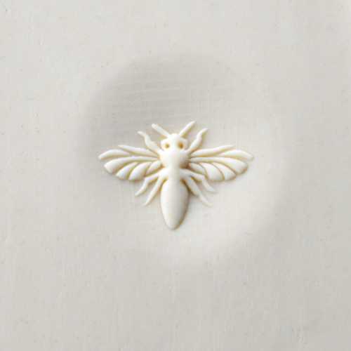 CT-016 Curved Bee